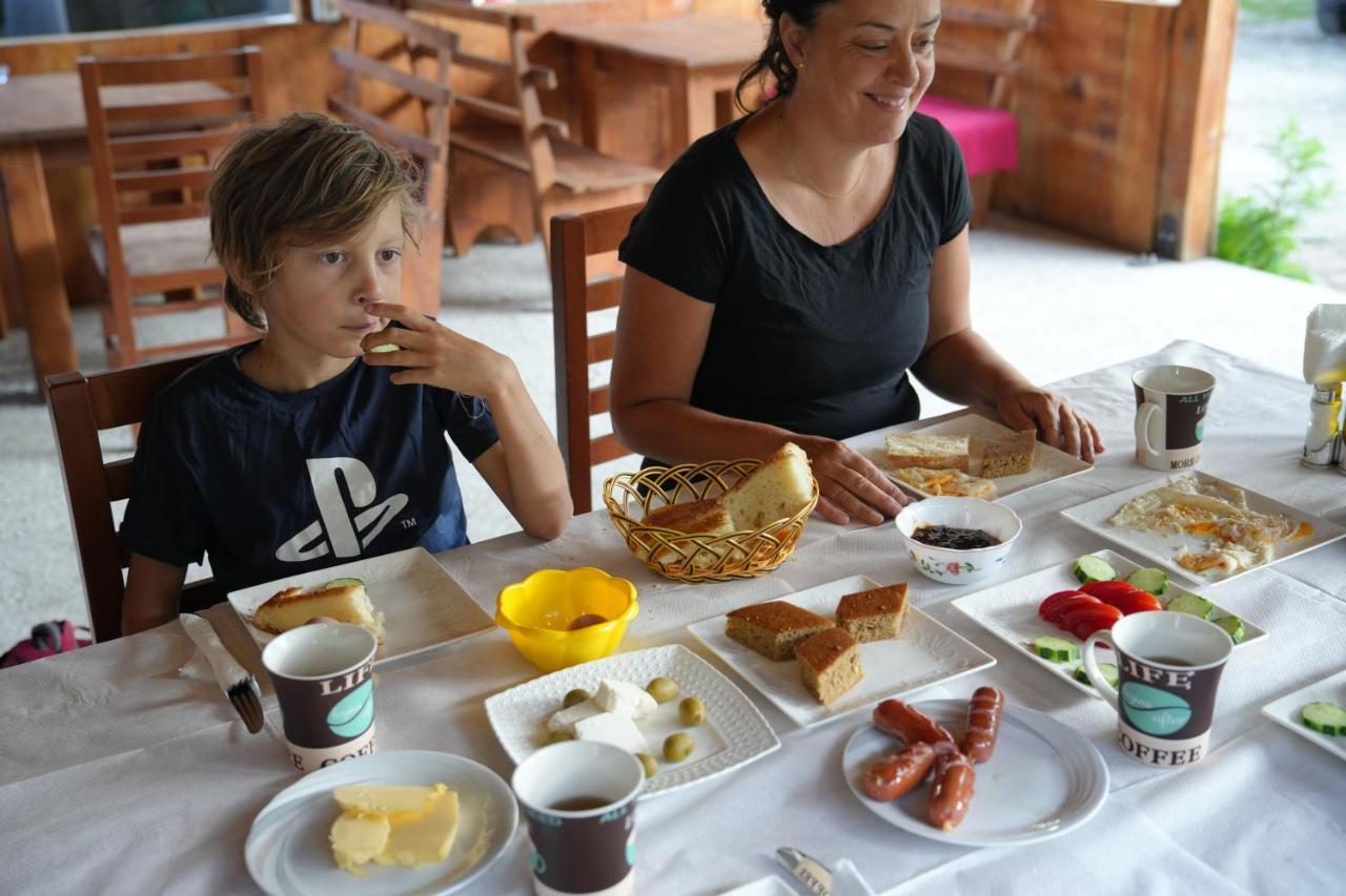 Guesthouse Skender Selimaj Valbona Kültér fotó